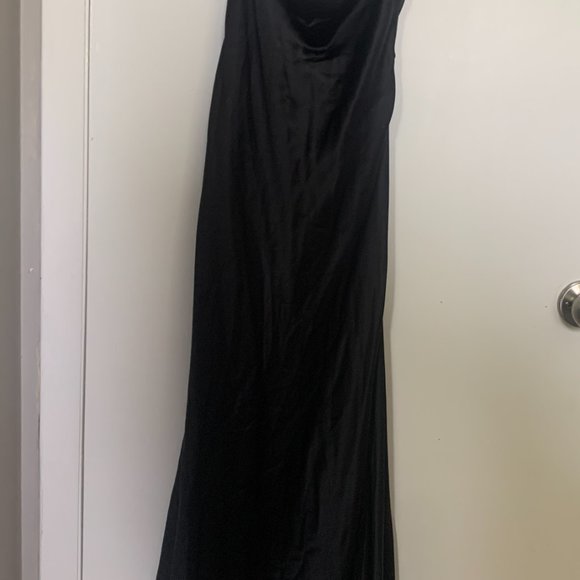 BCBG 100% silk dress - Picture 5 of 5